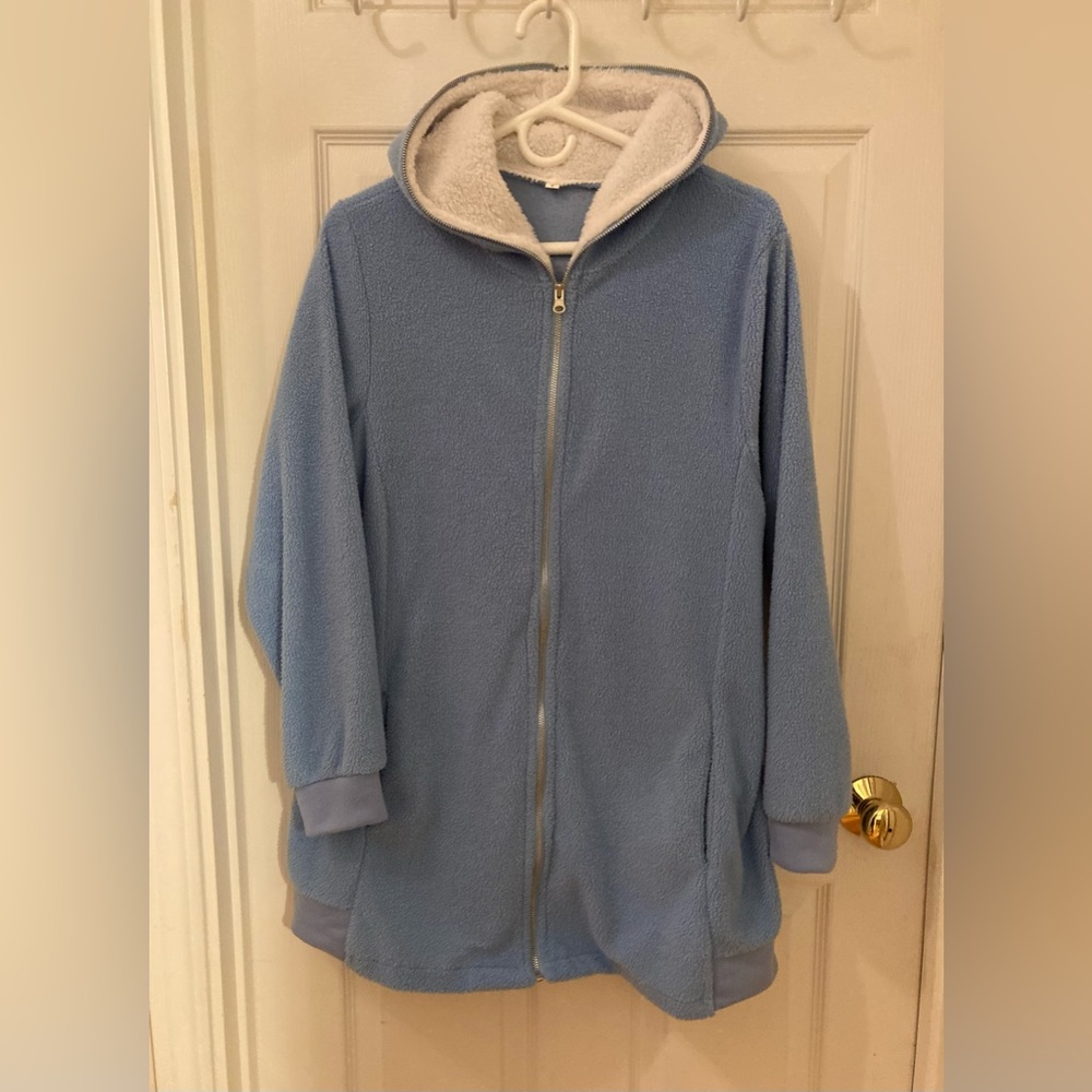 Soft gray-blue zip up coat with hood fleece lined with pockets